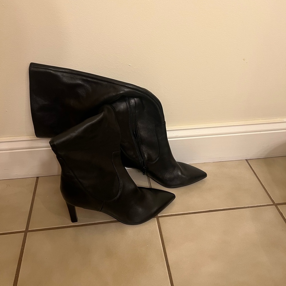 Nine West Black Heeled Boots with Stiletto Heel and Asymmetrical Cut